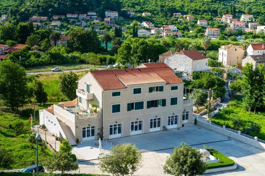Apartments Dubelj Komolac Buitenkant foto