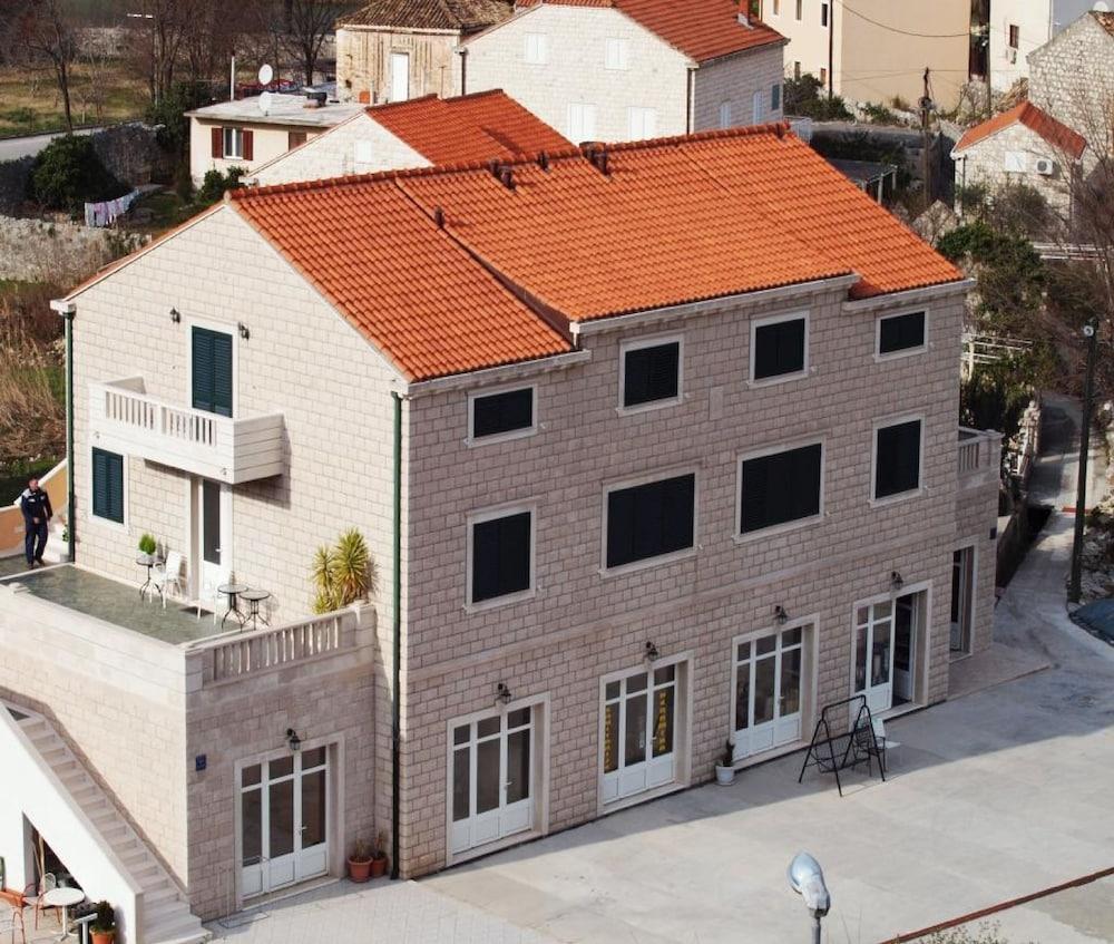 Apartments Dubelj Komolac Buitenkant foto